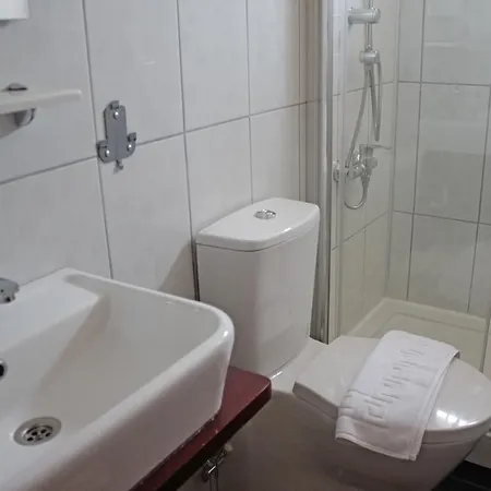 Guleda Bag Evi Bed & Breakfast *